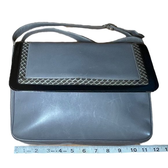 VTG Salvatore Ferragamo Leather Snakeskin Purse - Picture 16 of 16